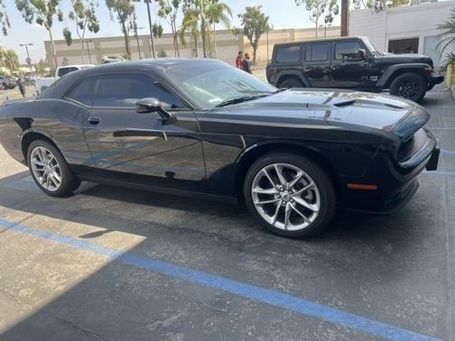 2023 Dodge Challenger SXT