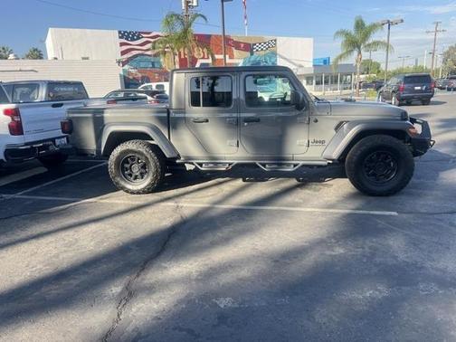 2020 Jeep Gladiator Sport S