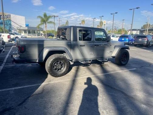 2020 Jeep Gladiator Sport S
