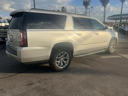 2018 GMC Yukon XL SLT
