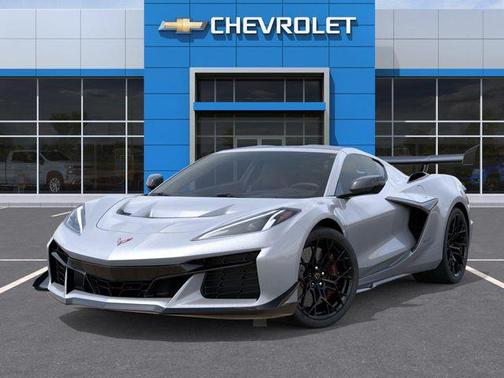 Blade Silver Metallic 2026 Chevrolet Corvette ZR1