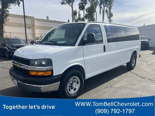 2016 Chevrolet Express 3500 LT