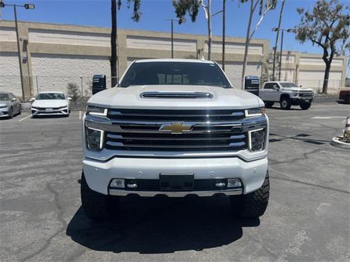 2022 Chevrolet Silverado 2500 High Country