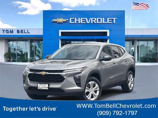 2025 Chevrolet Trax LS