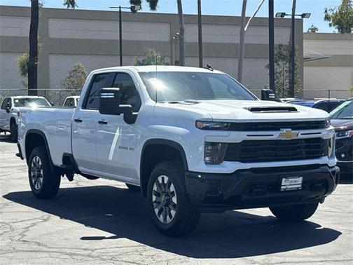 2025 Chevrolet Silverado 2500 Custom