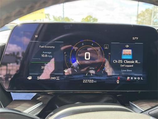 2025 Chevrolet Suburban 4WD Z71