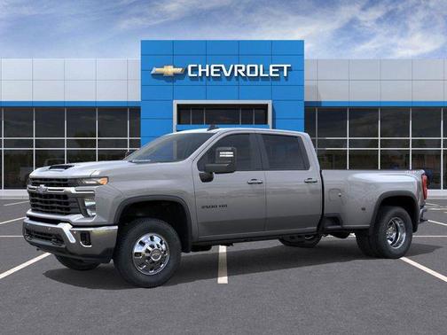 Sterling Gray Metallic 2026 Chevrolet Silverado 3500 LT