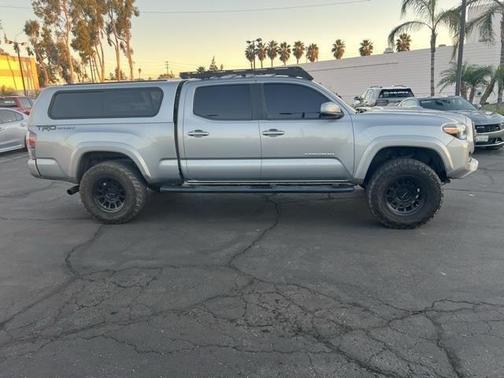 2020 Toyota Tacoma TRD Sport