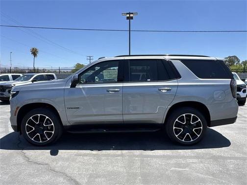 2025 Chevrolet Tahoe 4WD RST
