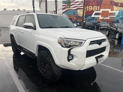 2022 Toyota 4Runner SR5 Premium