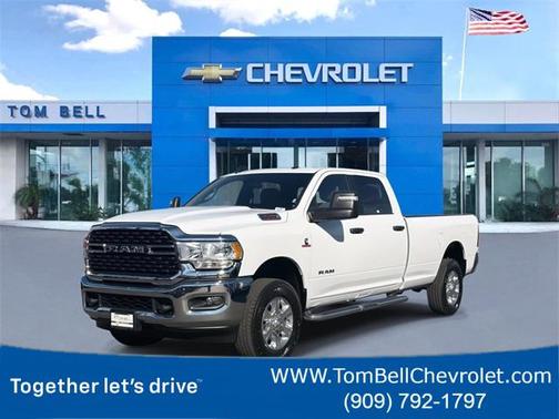 2024 RAM 3500 Big Horn Crew Cab 4x4 8' Box