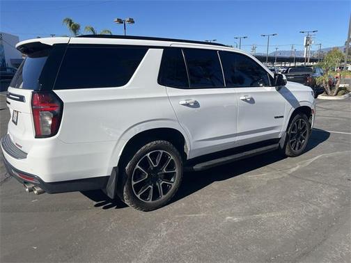 2022 Chevrolet Tahoe 4WD RST