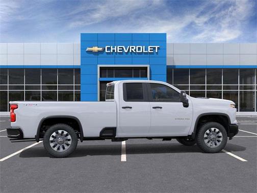 2026 Chevrolet Silverado 2500 Custom