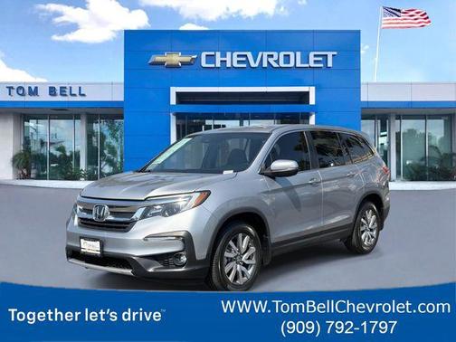 Crystal Black Pearl 2019 Honda Pilot EX