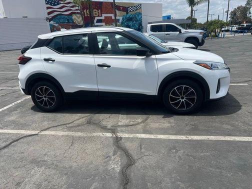 Fresh Powder 2023 Nissan Kicks S