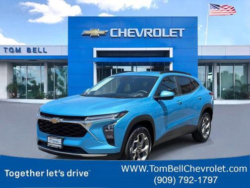 Marina Blue Metallic 2025 Chevrolet Trax LT