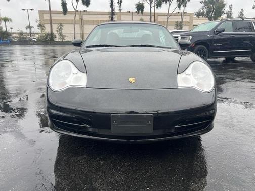 2002 Porsche 911 Carrera 4