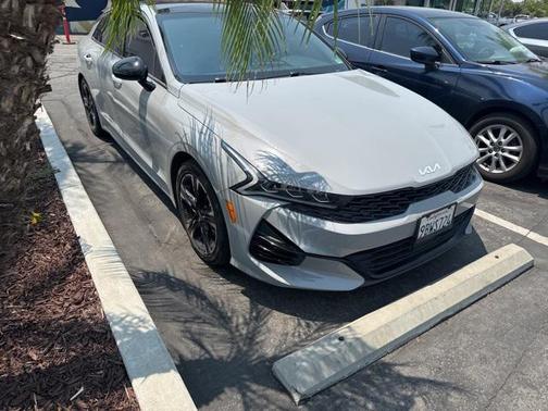 2022 Kia K5 GT-Line