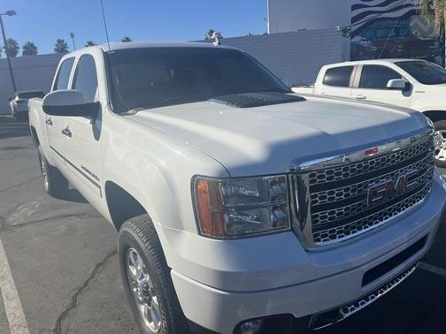 2011 GMC Sierra 2500 Denali