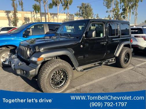 2025 Jeep Wrangler Sport S