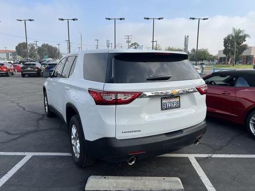 2021 Chevrolet Traverse LS