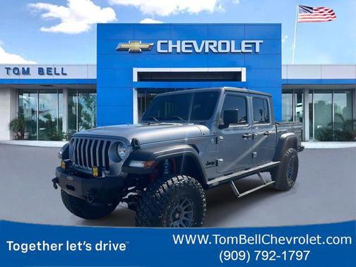 Billet Silver Metallic Clearcoat 2020 Jeep Gladiator Sport S