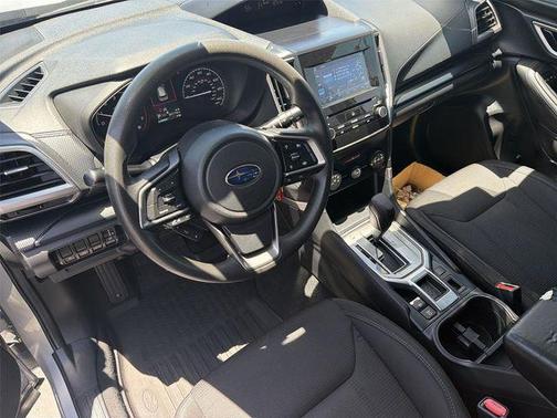 Ice Silver Metallic 2020 Subaru Forester Base