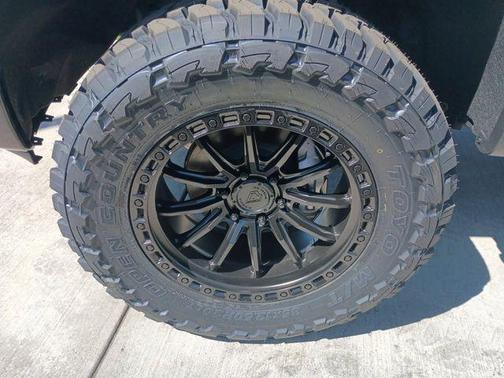 Summit White 2026 Chevrolet Silverado 1500 LT Trail Boss