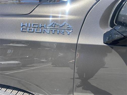2021 Chevrolet Tahoe 2WD High Country