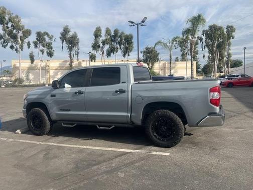 2019 Toyota Tundra SR5