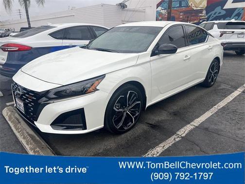 2025 Nissan Altima SR FWD