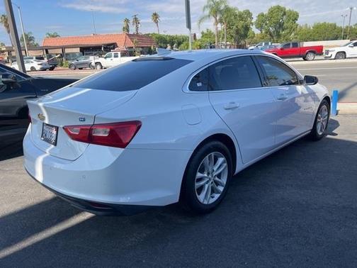 2018 Chevrolet Malibu Hybrid Base