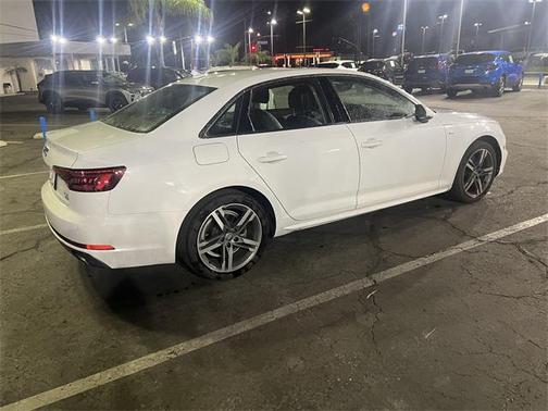 2018 Audi A4 2.0T Premium