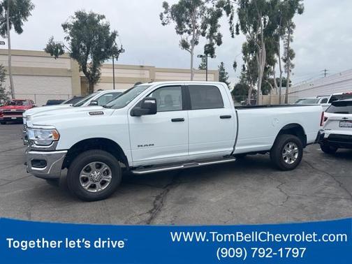 2024 RAM 2500 Big Horn Crew Cab 4x4 8' Box