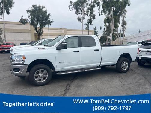 2024 RAM 2500 Big Horn Crew Cab 4x4 8' Box