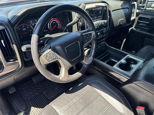 2016 GMC Sierra 2500 Denali