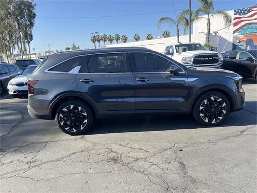 2024 Kia Sorento EX