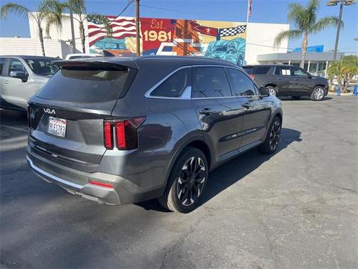 2024 Kia Sorento EX
