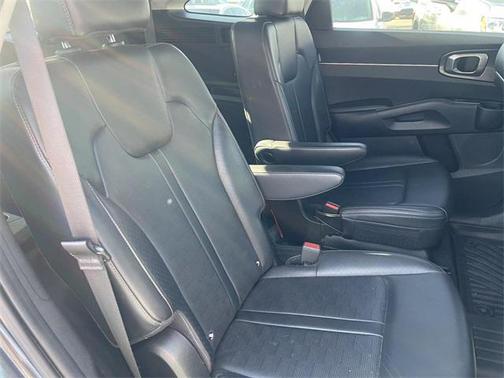 2024 Kia Sorento EX