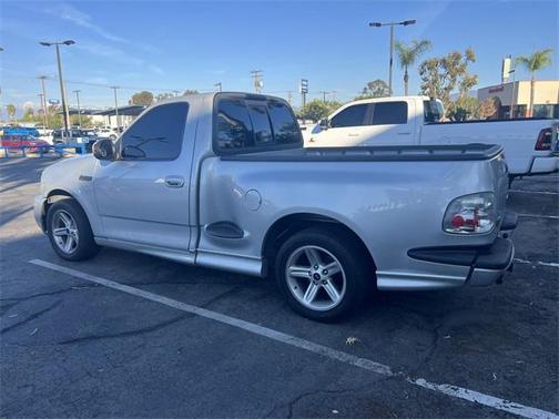 2004 Ford F-150 Lightning