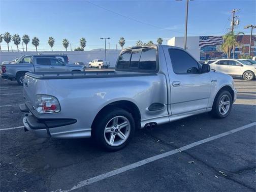 2004 Ford F-150 Lightning