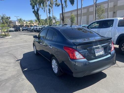 2016 Nissan Versa 1.6 SV