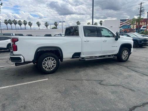 Summit White 2022 Chevrolet Silverado 3500 High Country