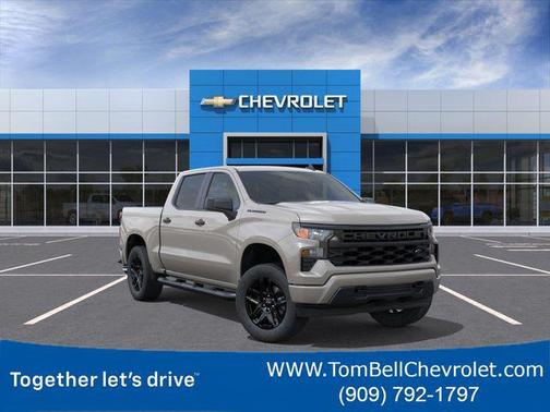 White Sands 2026 Chevrolet Silverado 1500 Custom