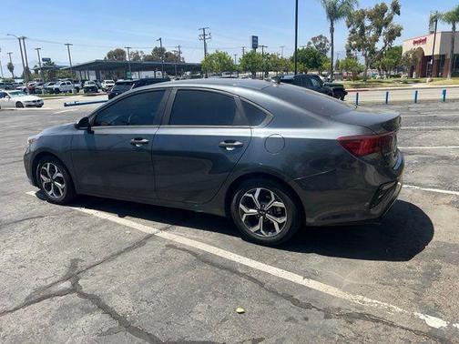 Gravity Gray 2021 Kia Forte LXS