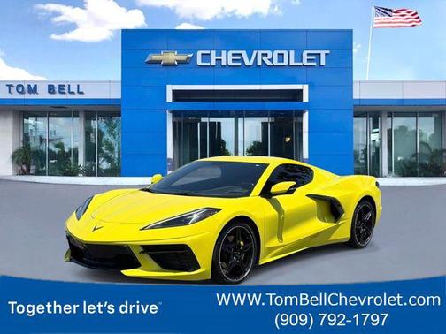 Accelerate Yellow Metallic 2022 Chevrolet Corvette Stingray w/1LT