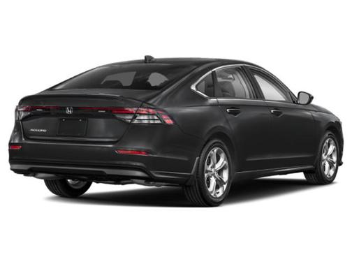 Crystal Black Pearl 2024 Honda Accord LX 1.5T