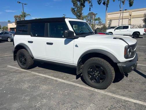 2024 Ford Bronco Black Diamond