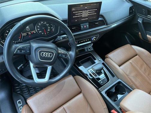 2024 Audi Q5 45 S line Premium