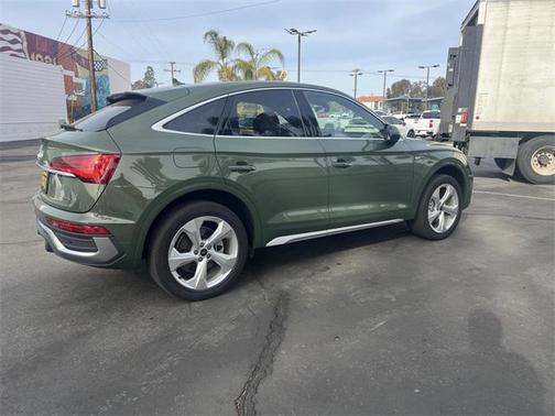 2024 Audi Q5 45 S line Premium